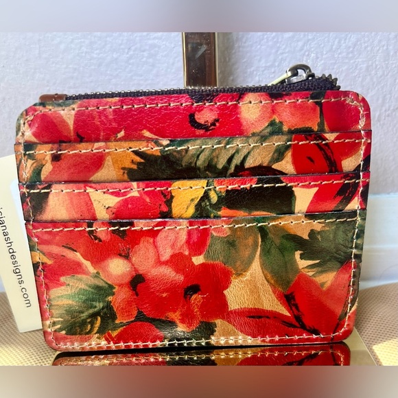 NWT Patricia Nash Cassis Leather Spring Multi ID Wallet - Picture 3 of 7